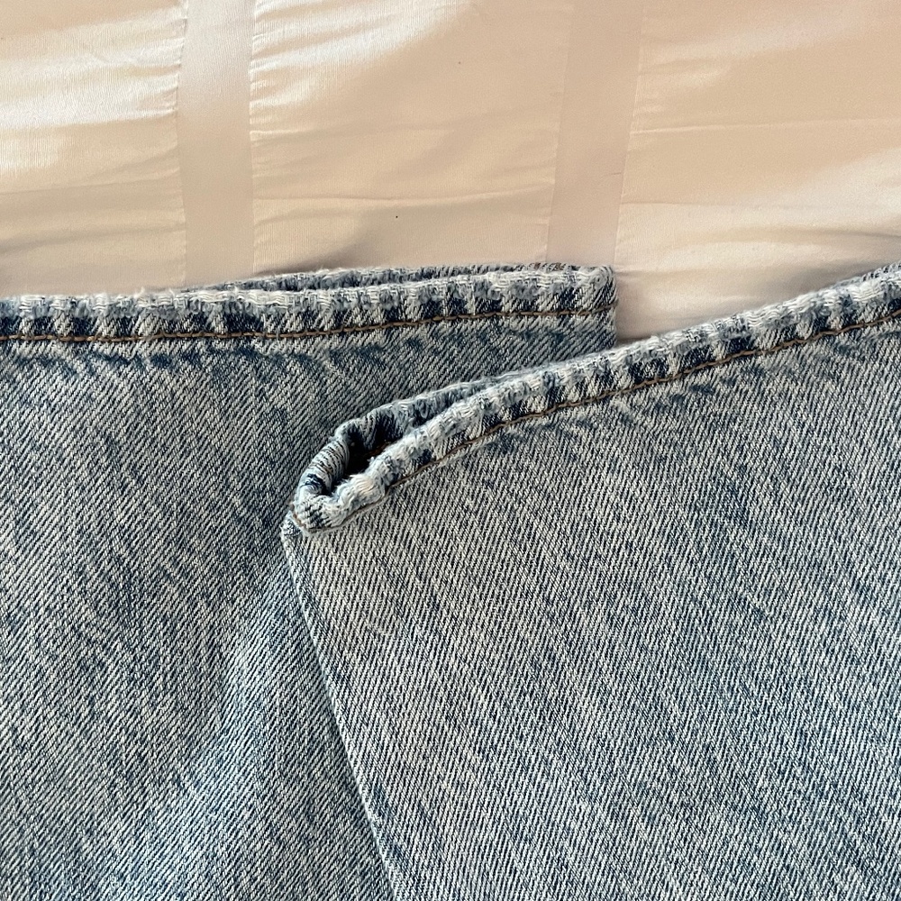 American Eagle Mom Straight Jean size 4 long - Picture 4 of 8